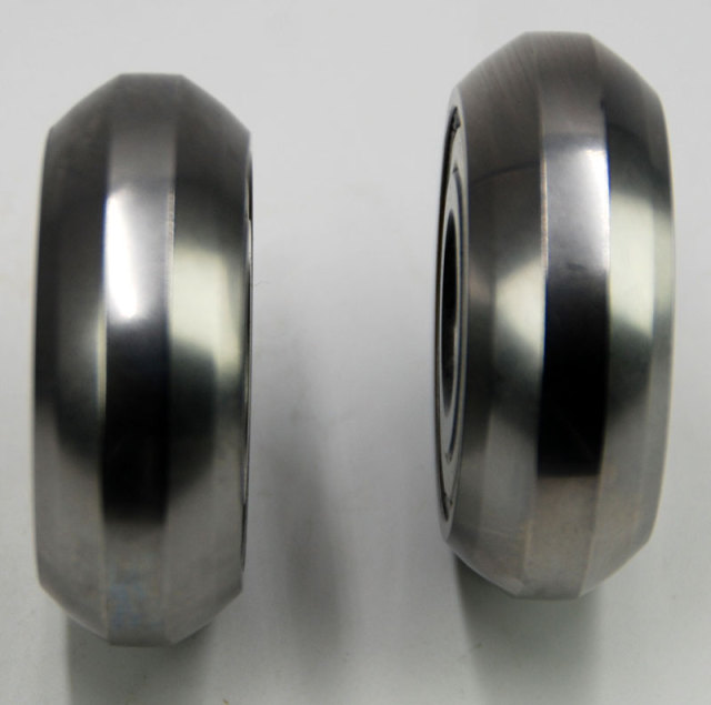 C63 - Rodillo inferior con perfil esférico