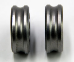 R18EG 带哥特式拱形沟槽的滚轮，适用于 6.35