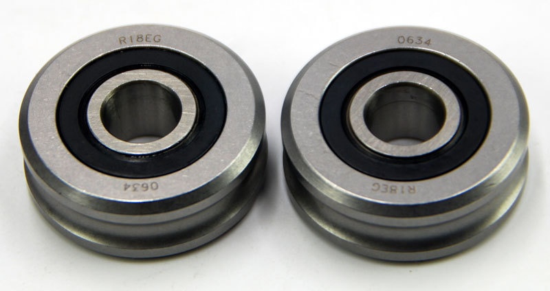 R18EG Track rollers with Gothic arch groov