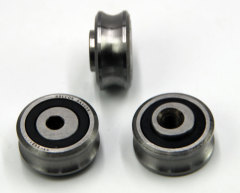 RAVG28 - ゴシックアーチ溝付きトラックローラー