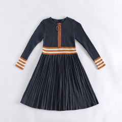New navy blue knitted dress with contrasting stripes, zippers and pleated skirts, and custom processing services are also available.