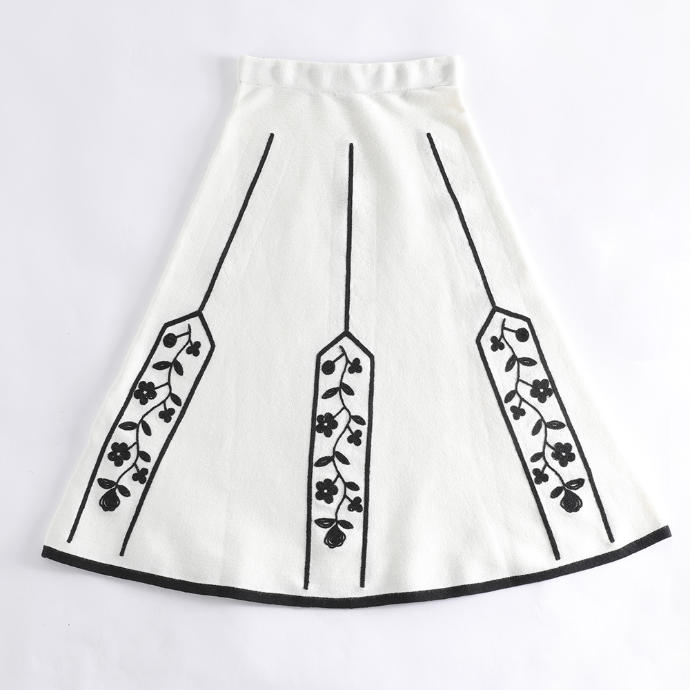 Embroidered Tic-Tac-Toe Kids' Sweater (Customizable)