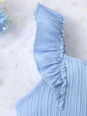Light blue ruffled camisole with buttoned skirt two-piece set for girls