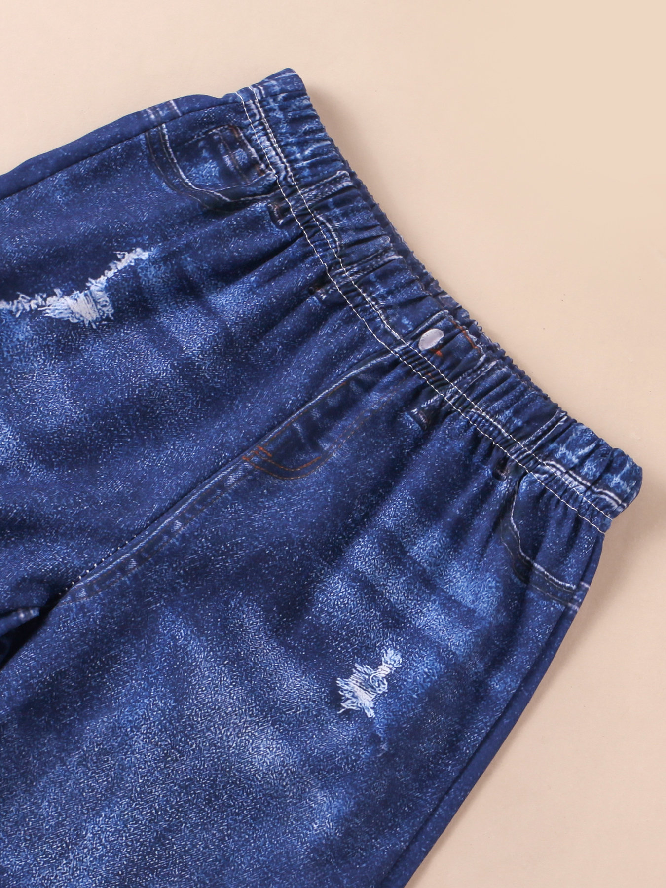 Girls' Black Star - Printed Top with Imitation Denim Distressed Pants Fashion Set