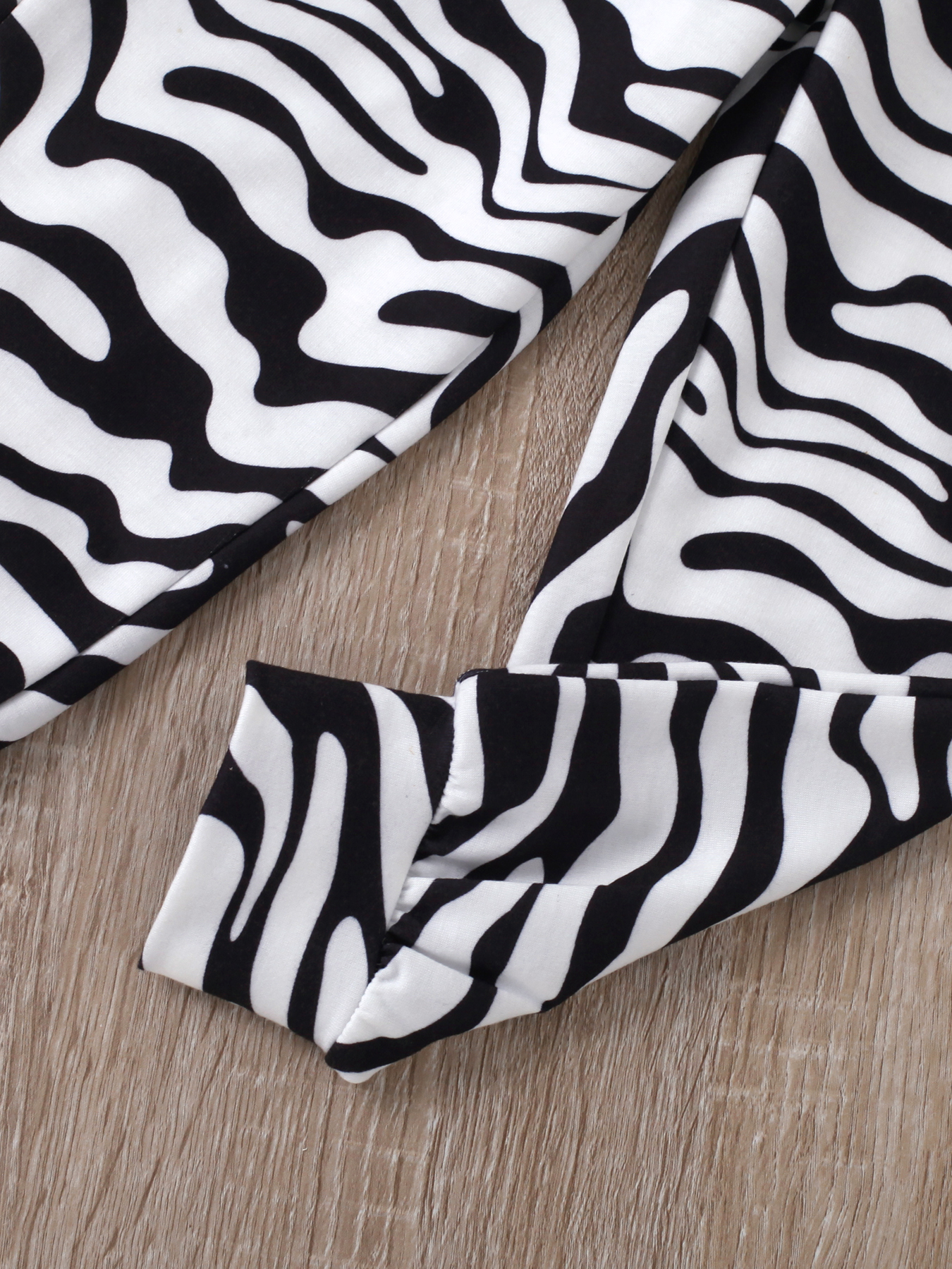 Girls' Zebra - Printed Hoodie + Zebra - Striped Cuffed Pants Cute Set