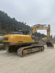 XCMG XE200D crawler excavator