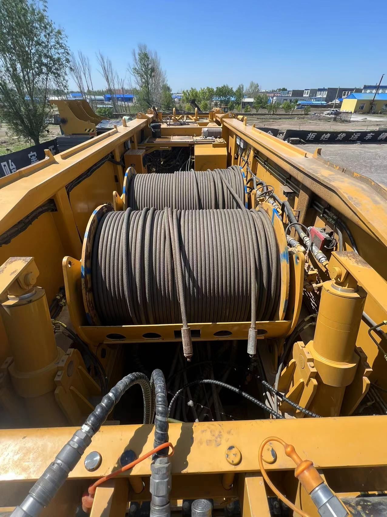 XCMG  XGC11000A crawler crane