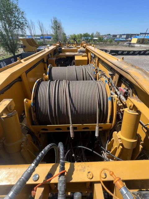 XCMG  XGC11000A crawler crane