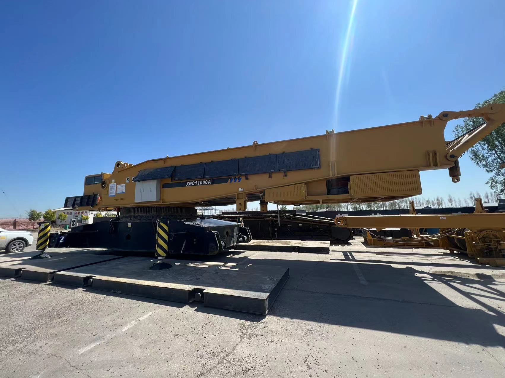 XCMG  XGC11000A crawler crane