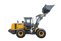 XC955 medium loader