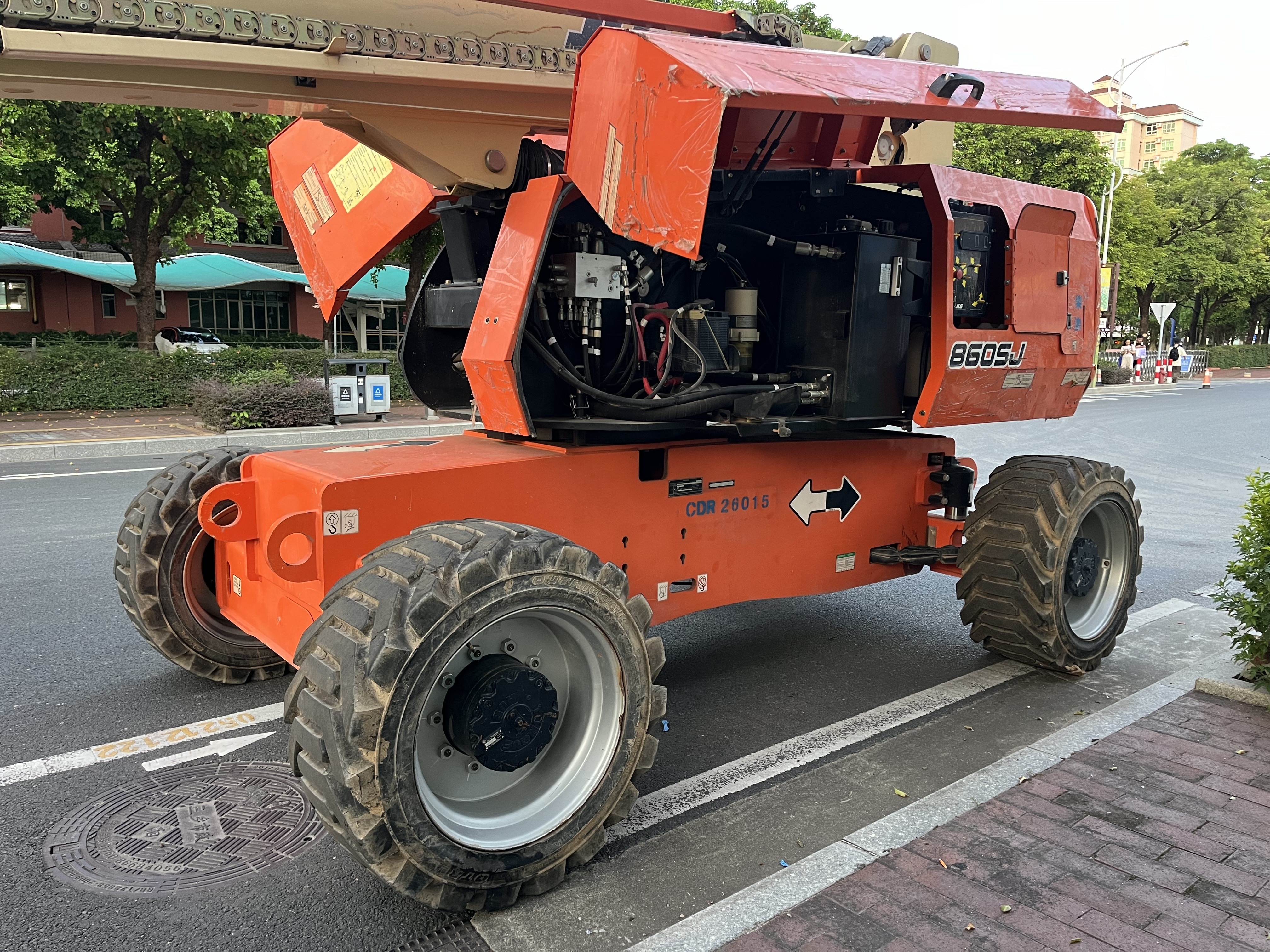2022 JLG860SJ
