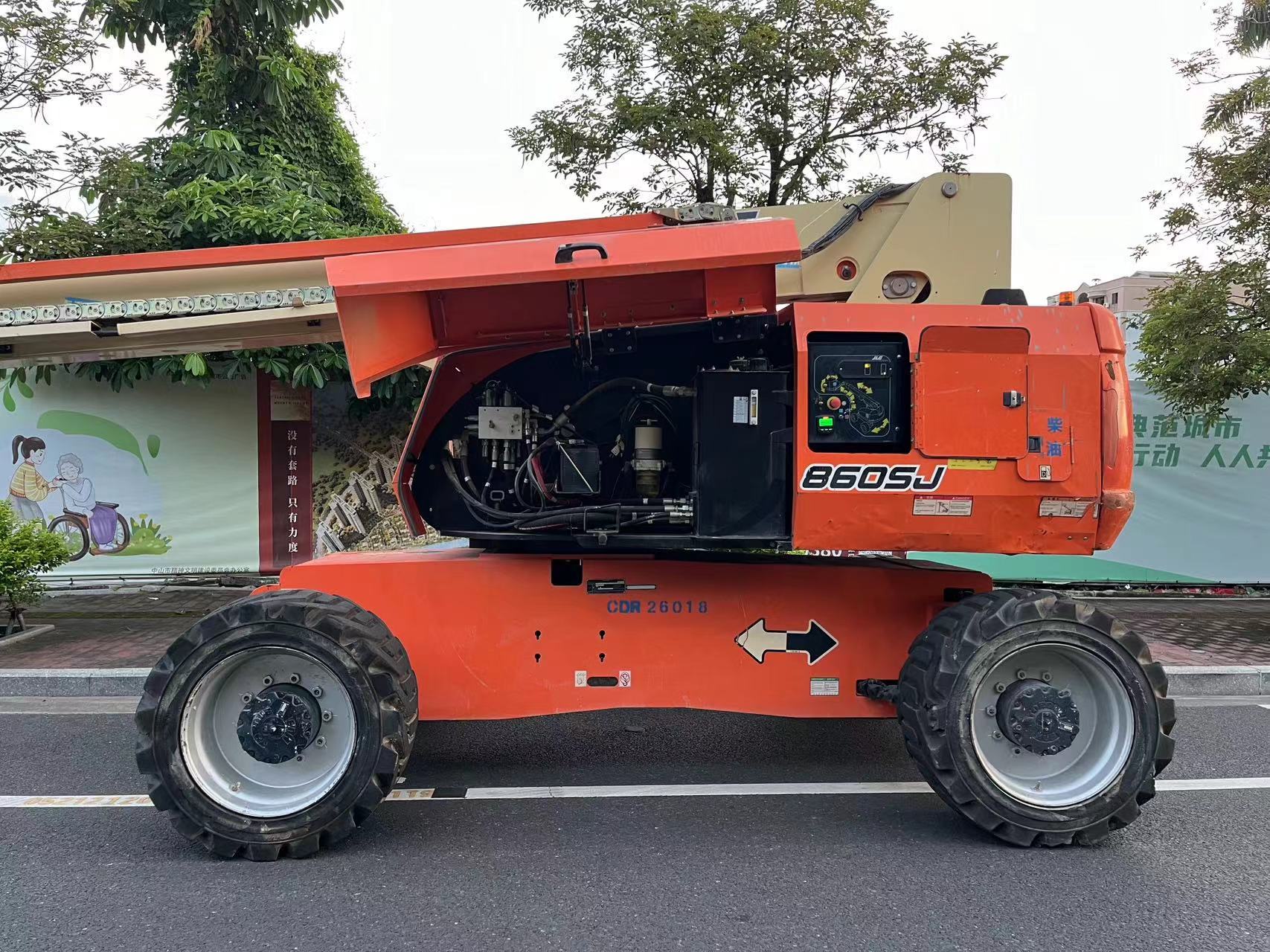 2022 JLG860SJ