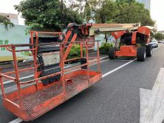 2017 JLG860SJ