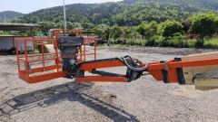 2017 JLG 660SJ
