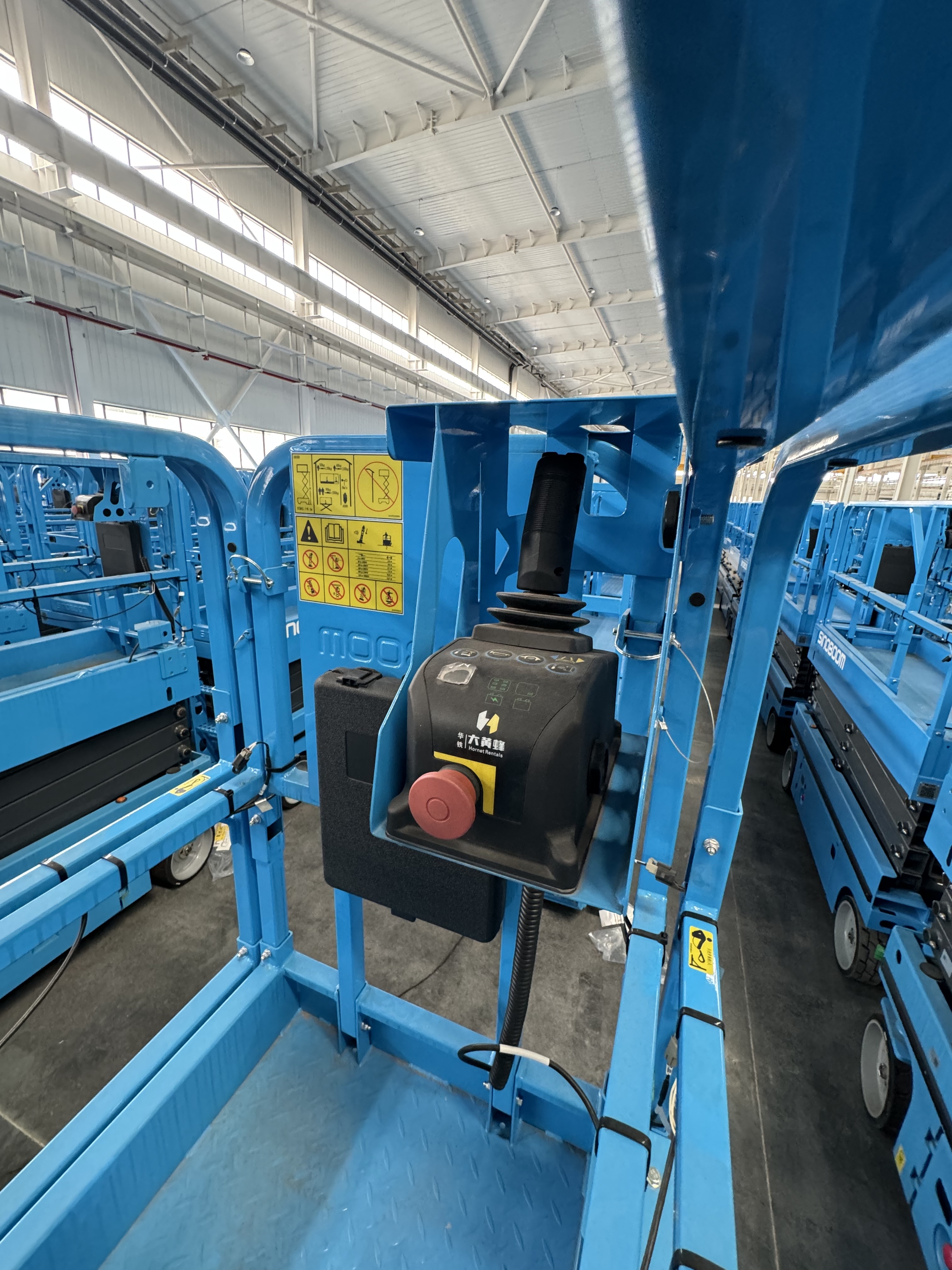 SINOBOOM | 0808N Scissor and fork aerial work platform| Efficient Solution for sale