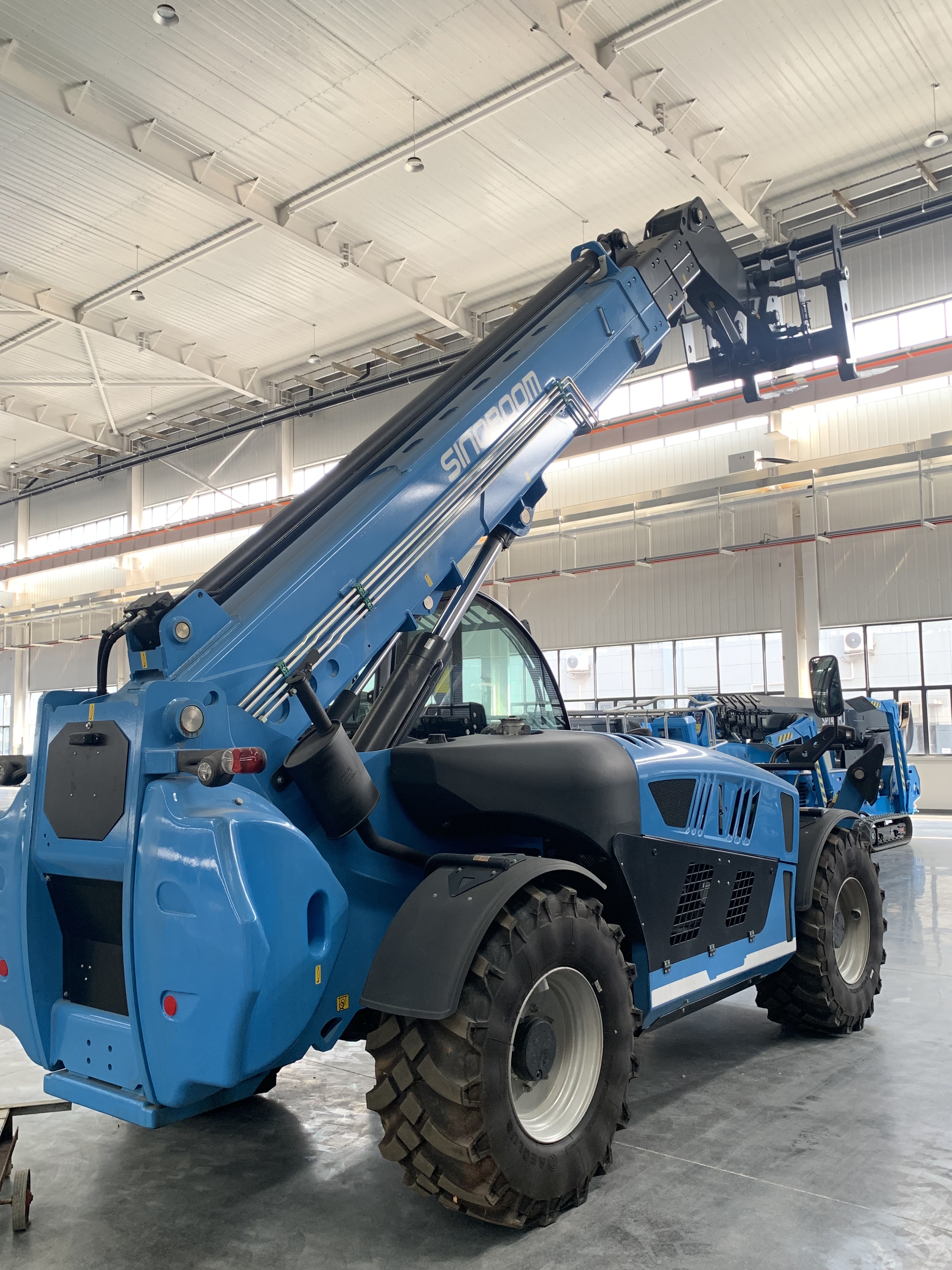 SINOBOOM  |TH50-18R Rotary multifunction Telescopic arm fork loading car  | Efficient Solution for sale