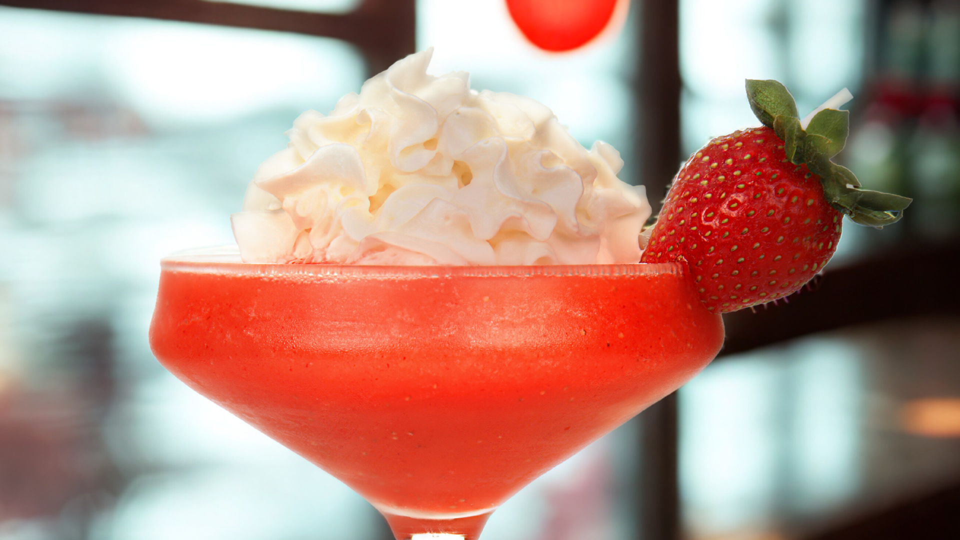 Strawberry Daiquiri with cream