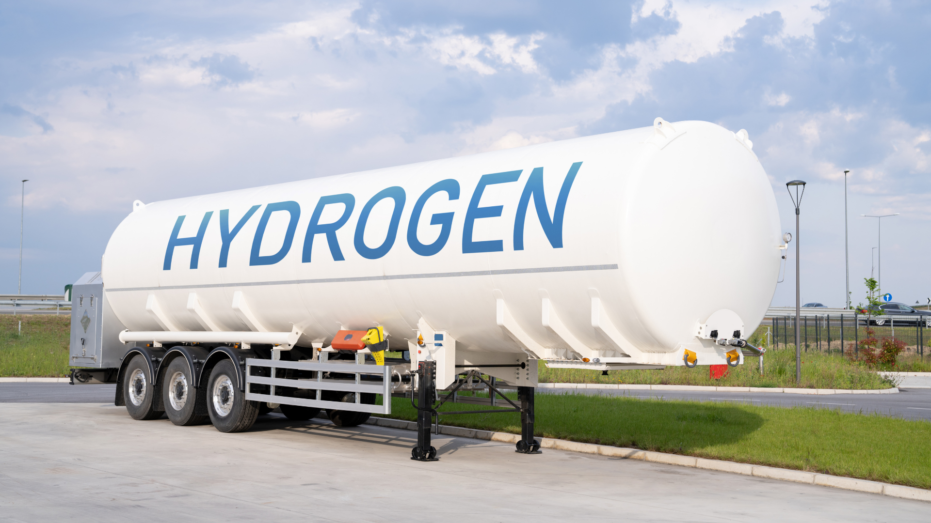 Comparison Between Hydrogen and Helium