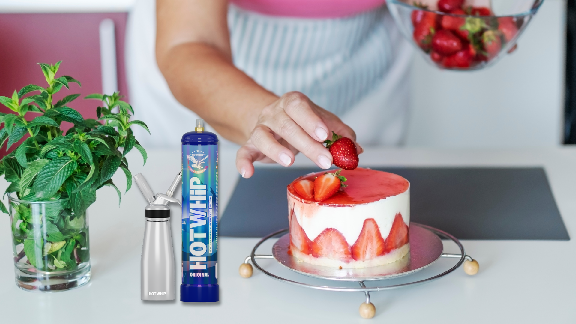 make cake at home with nitrous oxide tank