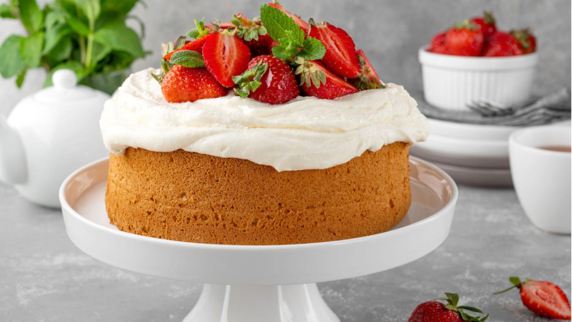 whipped cream cake