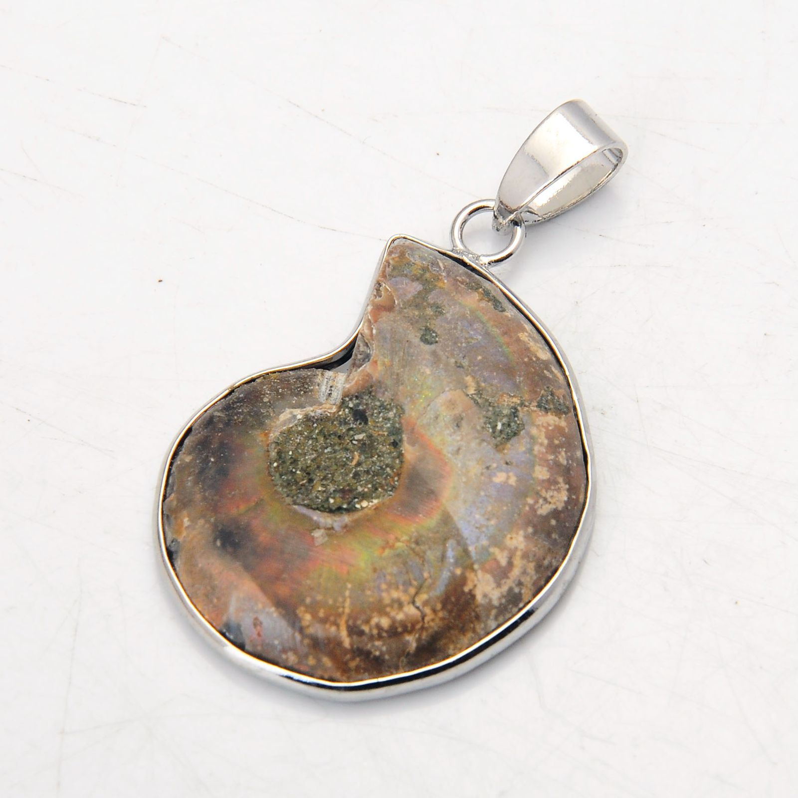 Handmade Silver Wrapped natural Conch Ammonite Pendant