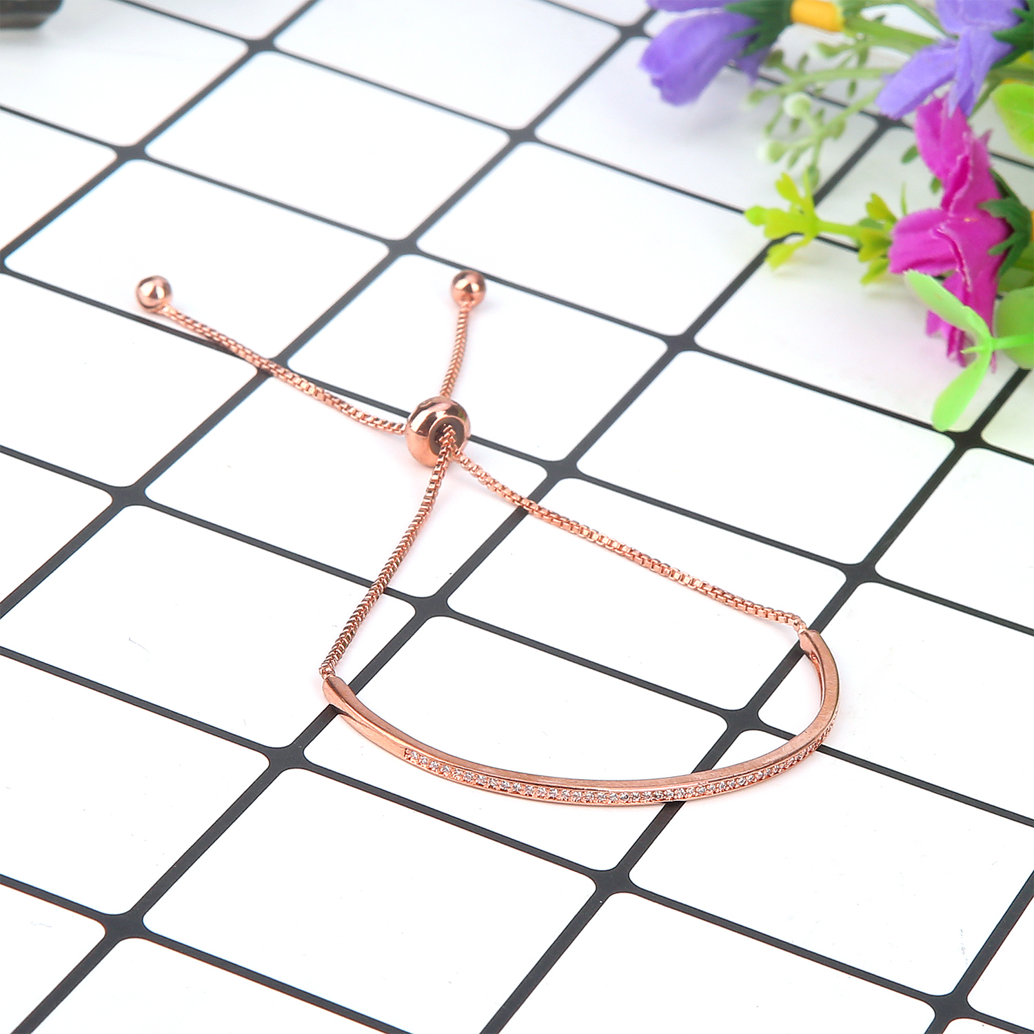 Fashion Alloy Adjustable Charm Bracelet Woman's Simple Diamond-studded Jewelry