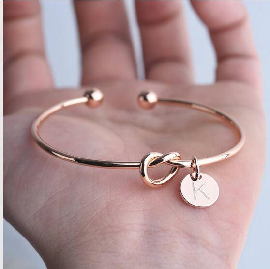Rose gold 26 Letter Knot Heart Bracelet Girl Fashion Alloy Round Charm Jewelr
