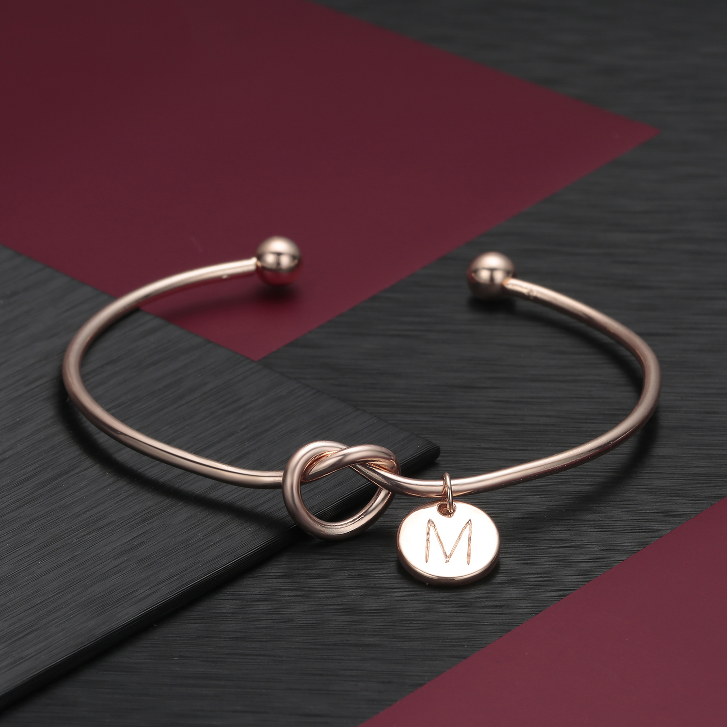 Rose gold 26 Letter Knot Heart Bracelet Girl Fashion Alloy Round Charm Jewelr