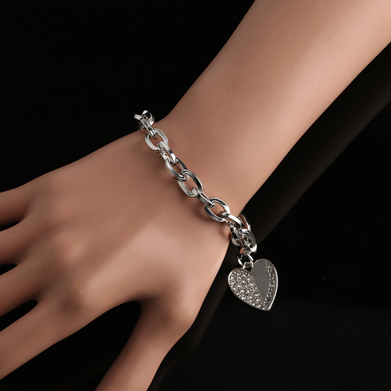 Rose Gold Alloy Bracelet With Diamond Heart Women Fashion Gift For Women Fashion Bracelets