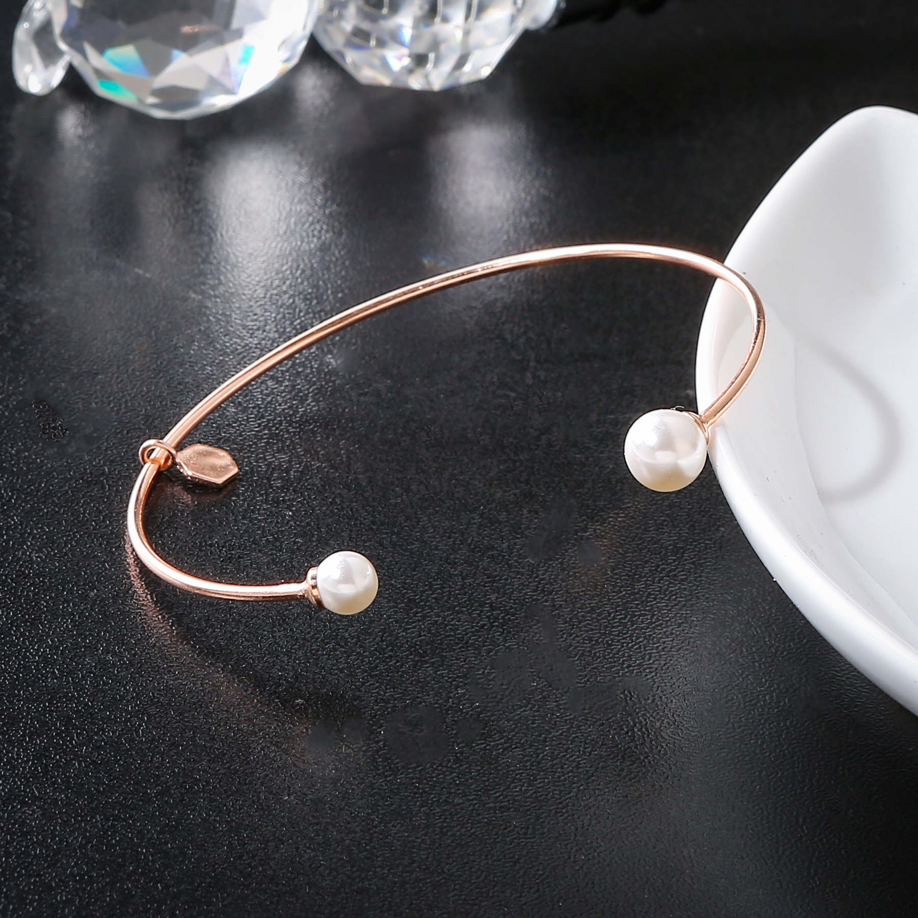 European American Fashion Woman Rose Gold Charm Bracelet Double Pearls Jewelry