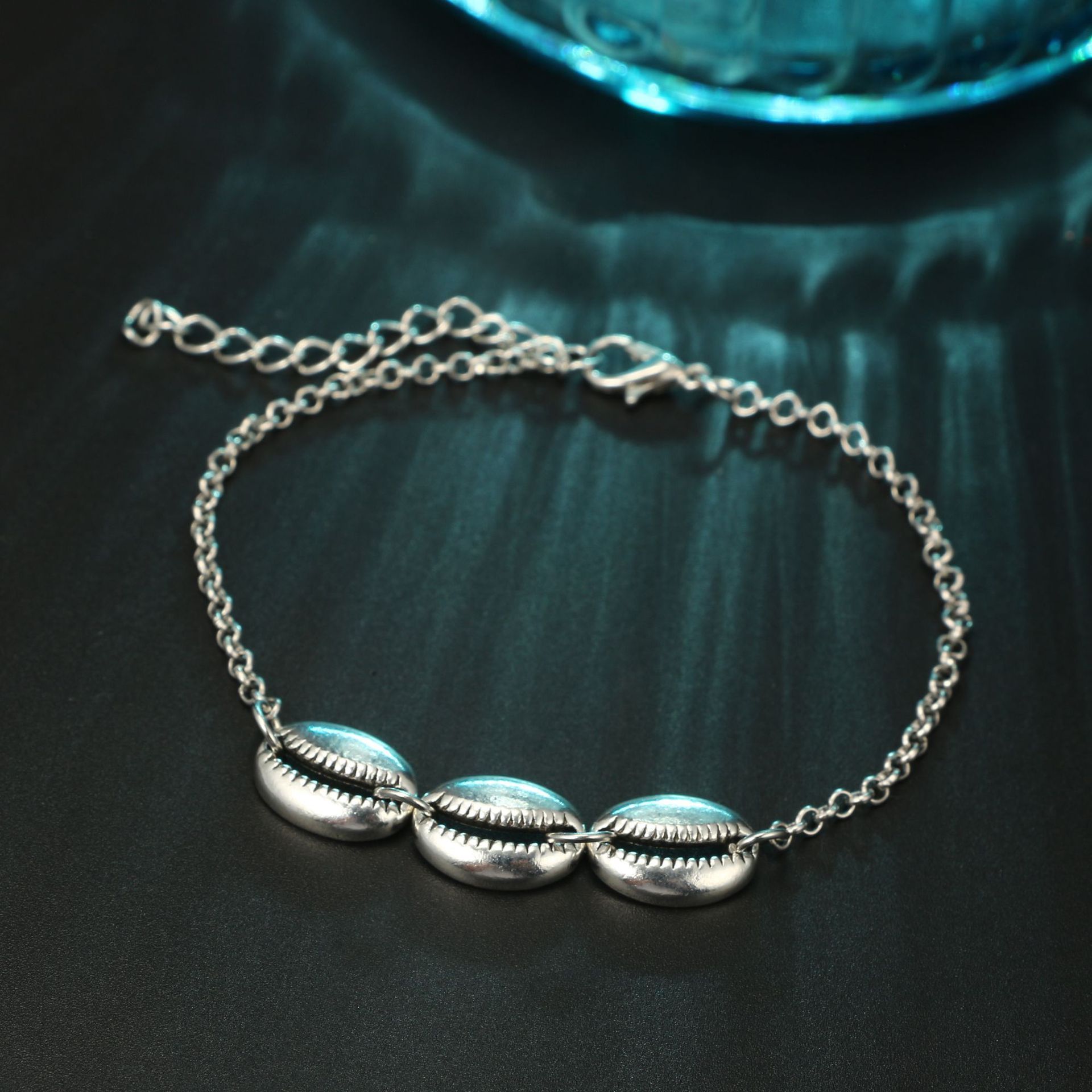Boho Wave Shell Anklet Multi-Layer Beach Anklet Foot Charm Jewelry Gifts Women