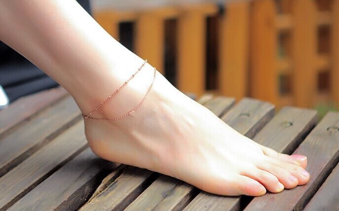 Gold Alloy Star Anklet for women