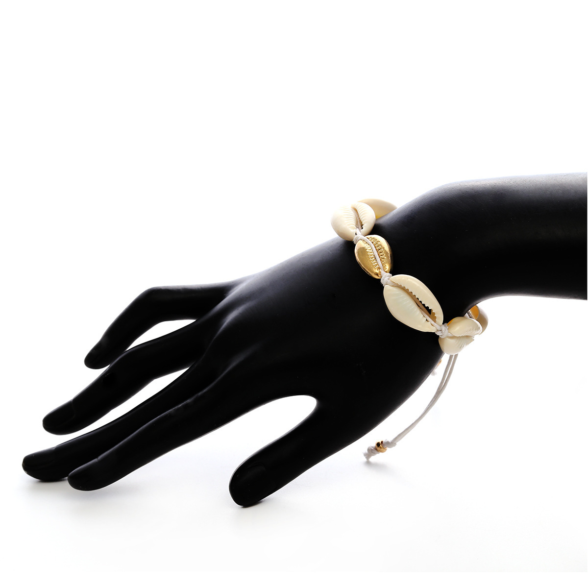 Natural Shell Gold Shell Cowry Beaded Friendship Bracelets Boho Fashion Beach Seashell Strand Bracelets Women Jewelry