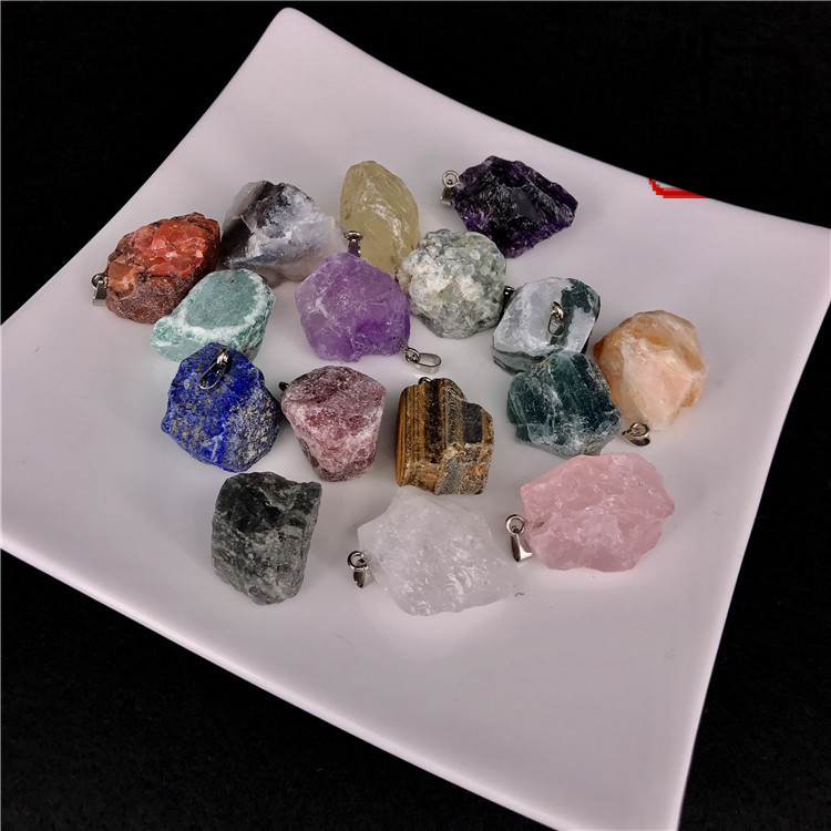 Chakra Healing Raw Gemstones and Natural Clear Quartz Dowsing Pendulum Hexagonal Point Stones Pendant