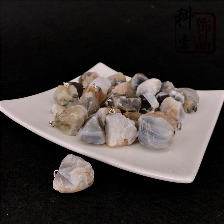 Chakra Healing Raw Gemstones and Natural Clear Quartz Dowsing Pendulum Hexagonal Point Stones Pendant