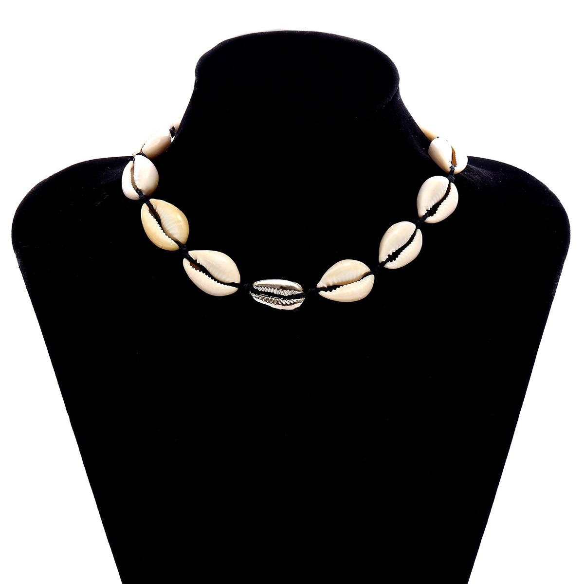 Natural Cowrie Shell Choker Necklace Gold-Plated Sea Shell Necklace Adjustable Cowry Charms Gilded Beaded Cord Rope Hemp Necklace Handmade Boho Beach
