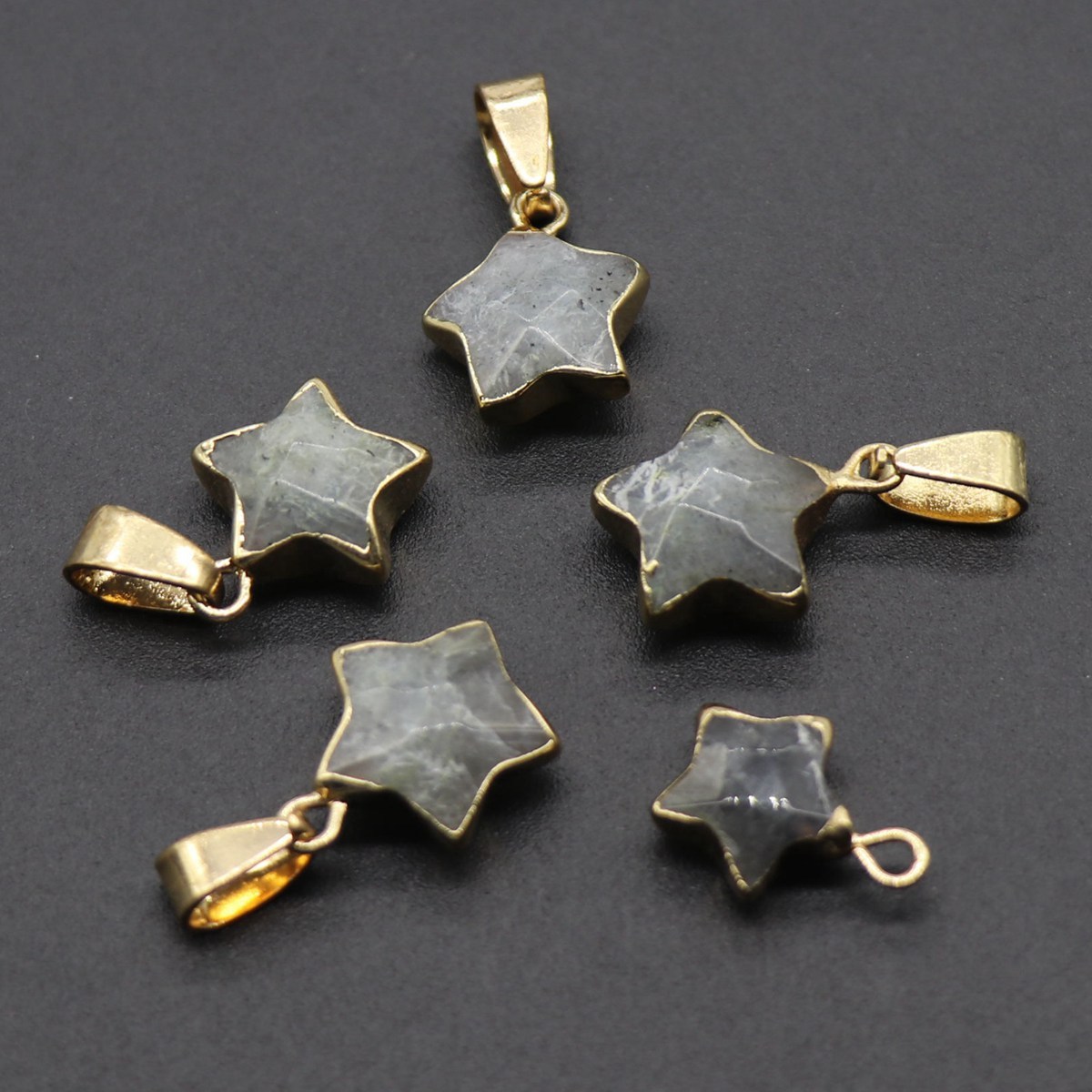 14MM Craved Stars Pendant Necklace with Gold Chain