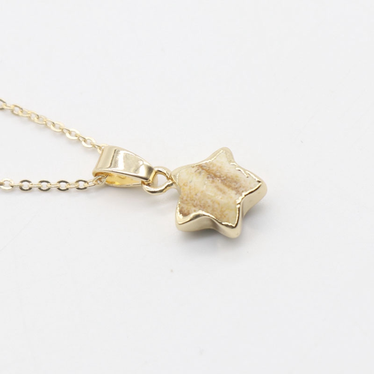 14MM Craved Stars Pendant Necklace with Gold Chain