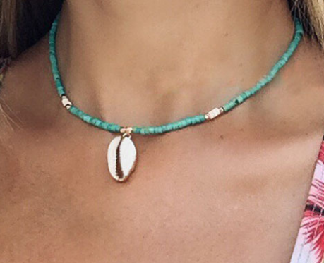 Shell Charms Pendant Necklace