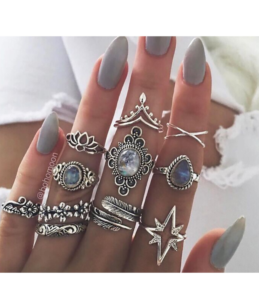 Vintage Knuckle Ring Set for Women Girls Stackable Rings Set Hollow Carved Flowers