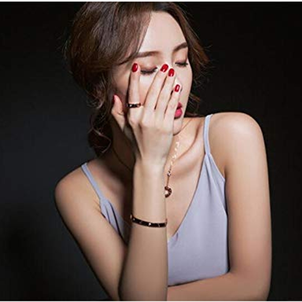 Bracelets for Women Love Bracelet Bangle for Couples Buckle Pulseras de Mujer Titanium Steel Girlfriend Boyfriend Valentines Wedding