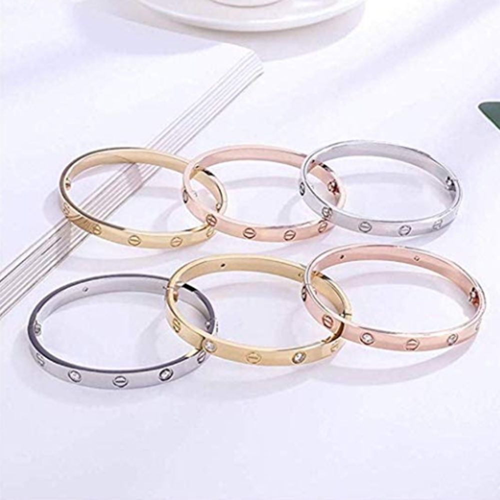 Bracelets for Women Love Bracelet Bangle for Couples Buckle Pulseras de Mujer Titanium Steel Girlfriend Boyfriend Valentines Wedding