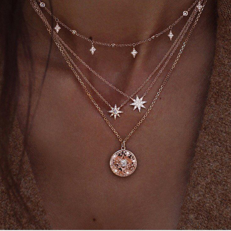 Fashion Women  Necklace Personalized Floral Pendant Necklace for Ladies