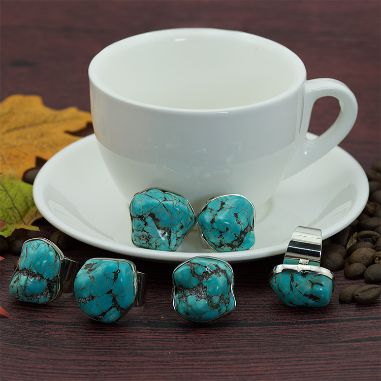 Women's Fashion Silver Zircon Alloy Oval Synthetic Turquoise Ring