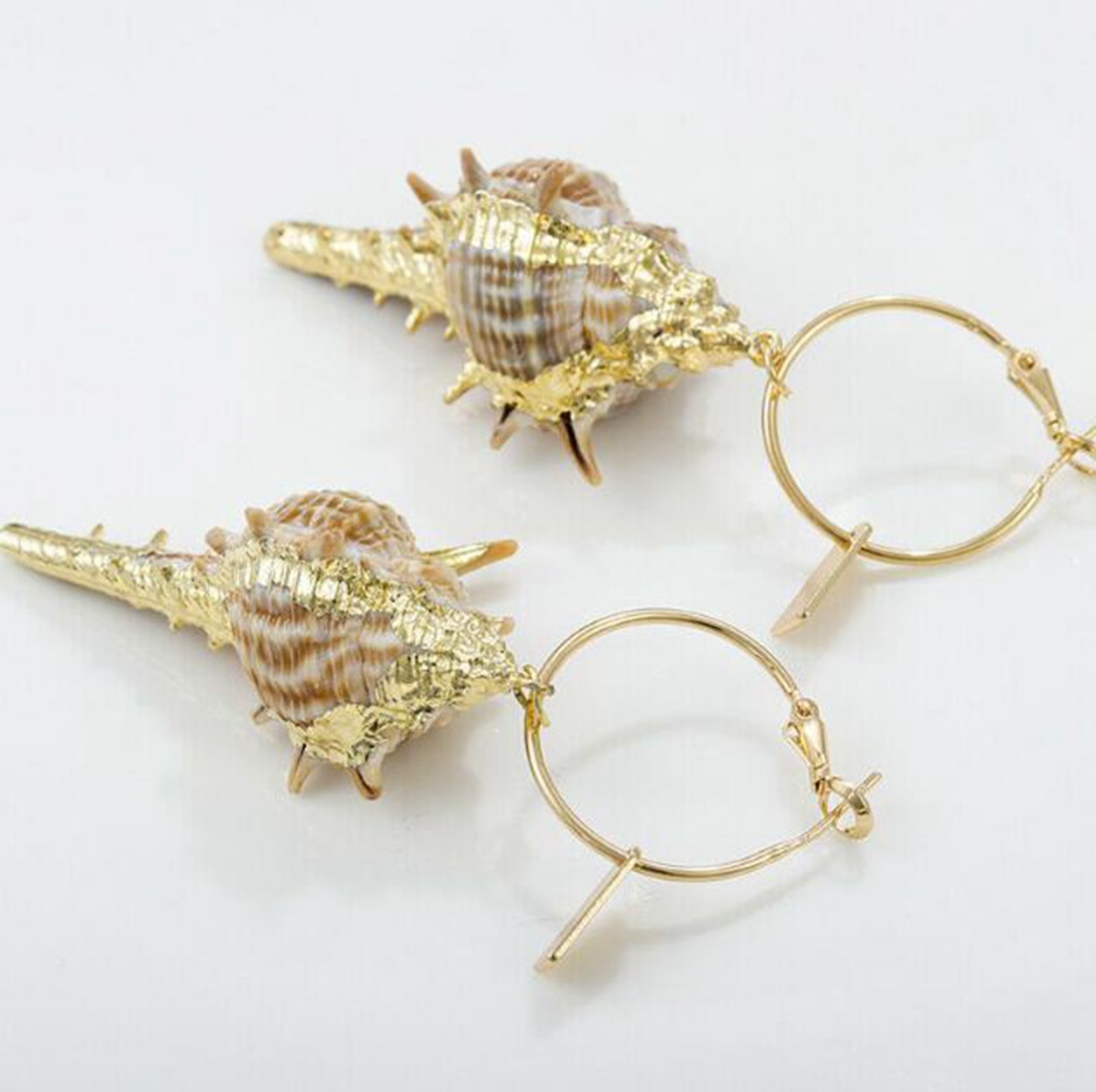 Sandy Tan Brown Colored Seashell Sea Shell Conch Design Fashion Drop Earrings