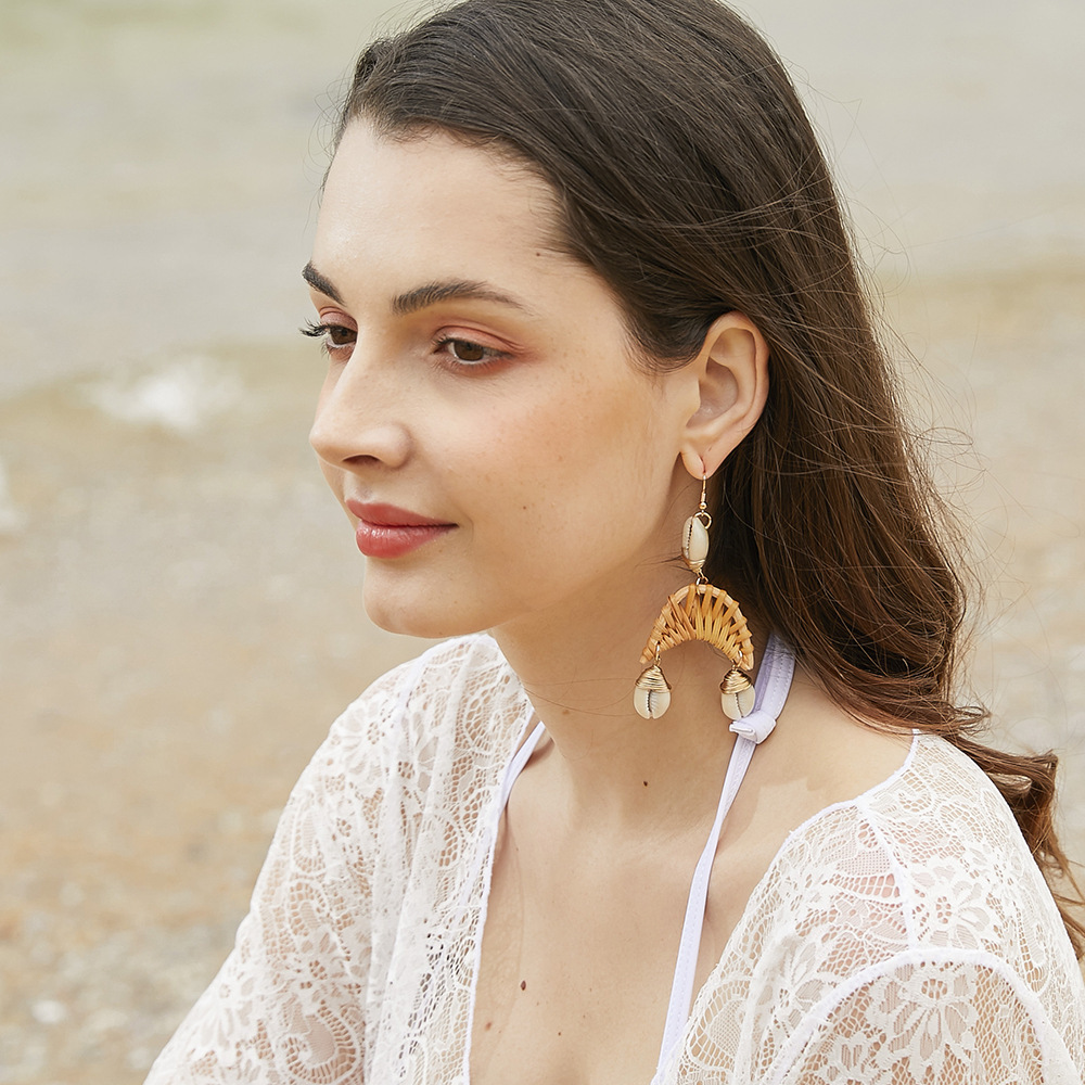 Earrings For Women Woven Handmade Straw Oval Or Circle Shell Drop Dangle Earrings Bohemian Lightweight Earrings Geometric Statement Earrings