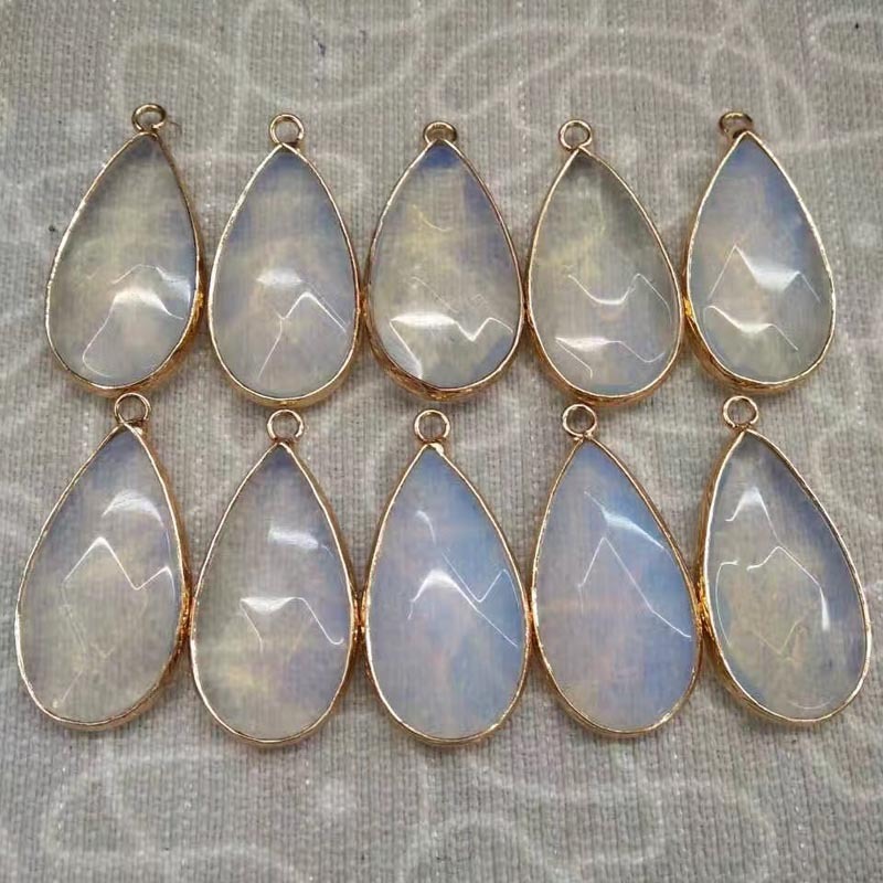 Wrapped Gold Natural Facted Waterdrop Gemstone Pendant