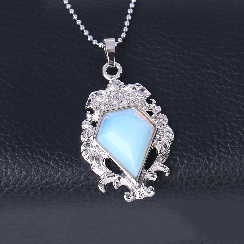 Silver Alloy Natural Faceted Diamond Gemstone Mirror Pendant
