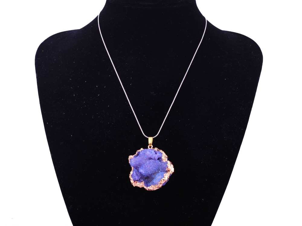 Natural Agate Pendants，Crystal  Slice Freeform Ice Quartz Agate  Necklace