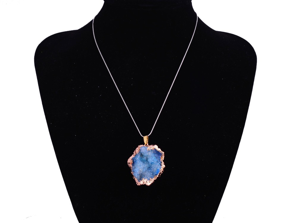 Natural Agate Pendants，Crystal  Slice Freeform Ice Quartz Agate  Necklace